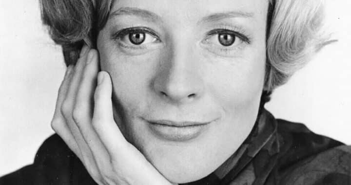 In Memory of Maggie Smith, the Stealth Comedy Queen